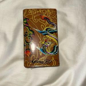 Ed Hardy Vinyl Printed Billfold Wallet